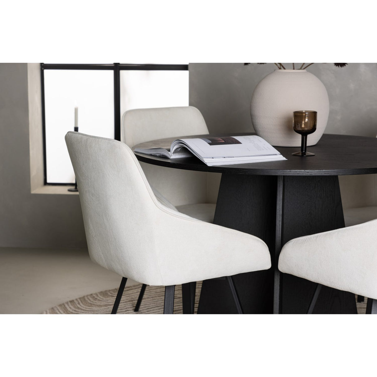Rosie Rund matgrupp Beige,Svart, Svart, ⌀110