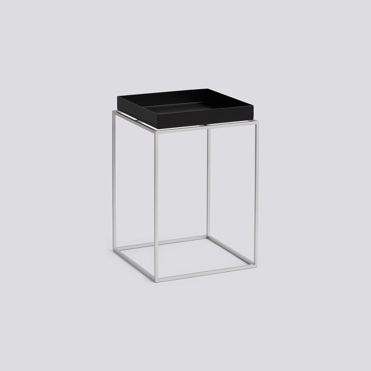 Tray Table L30 × B30 × H44 cm Brickbord Black, Silikonbelagt stål