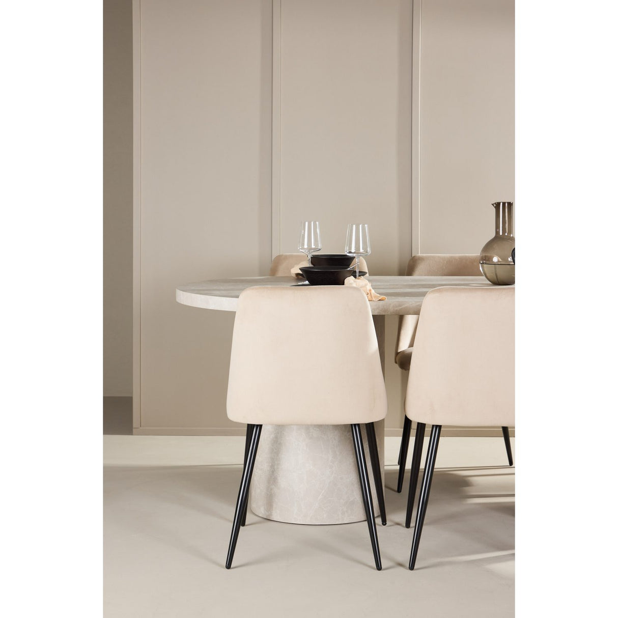 Narvik, Night Oval matgrupp Beige, Svart, Beige, 200 x 100