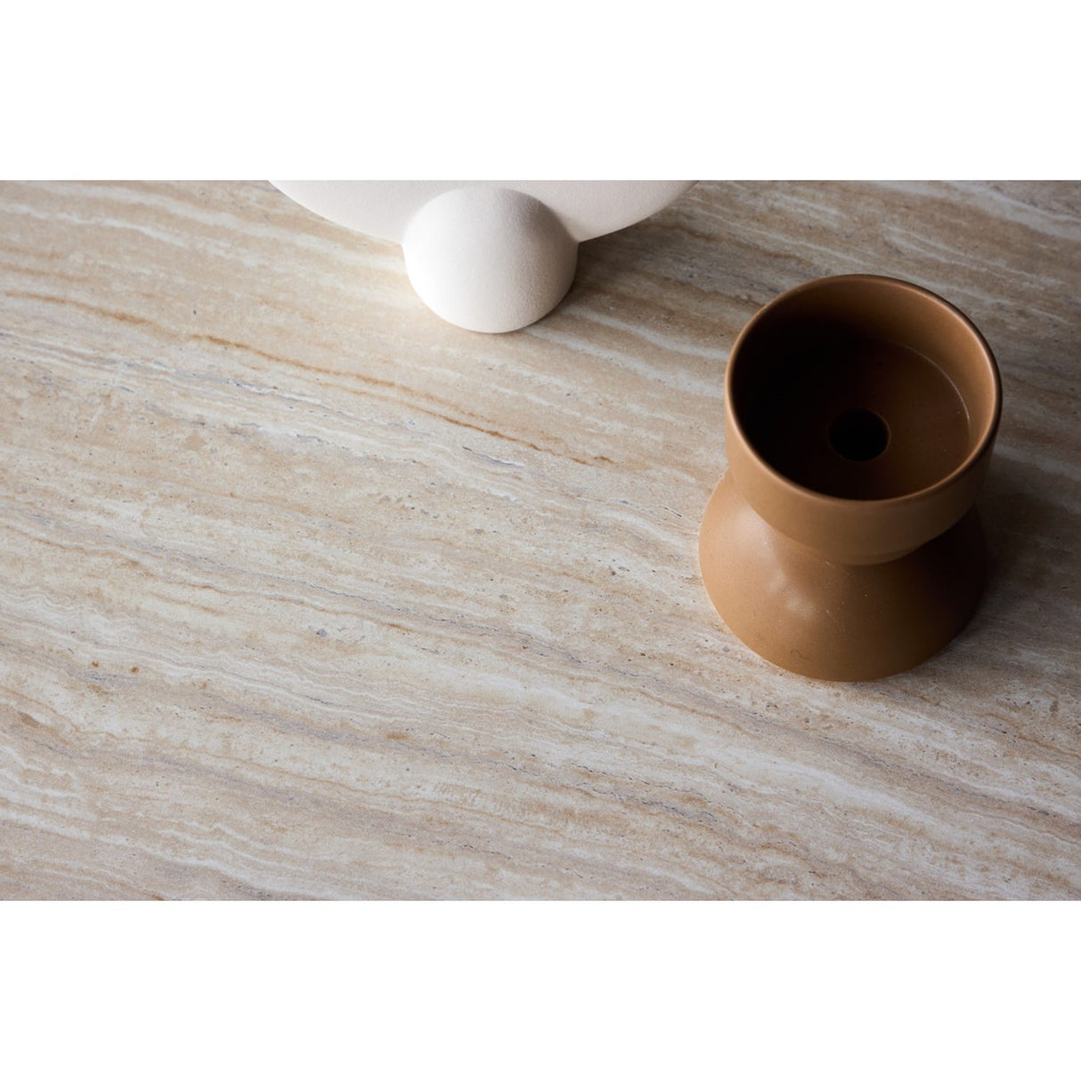 York Soffbord Beige, 80 x 60