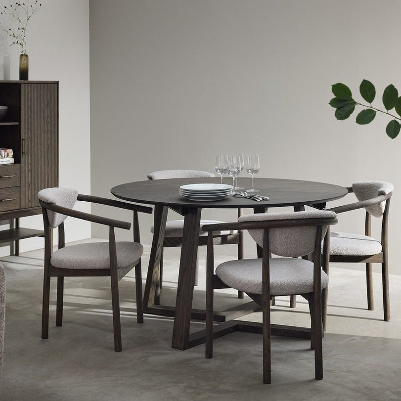 Borås Matbord ø130/230 cm Brunlackad ek