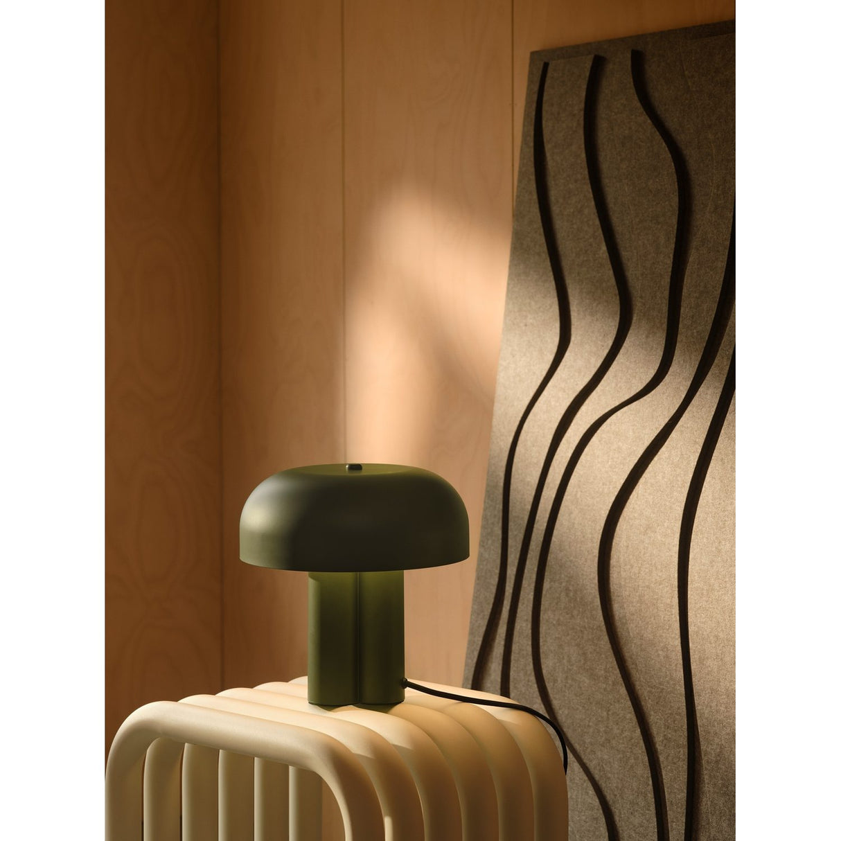 Sandro Bordslampa Mörk grön