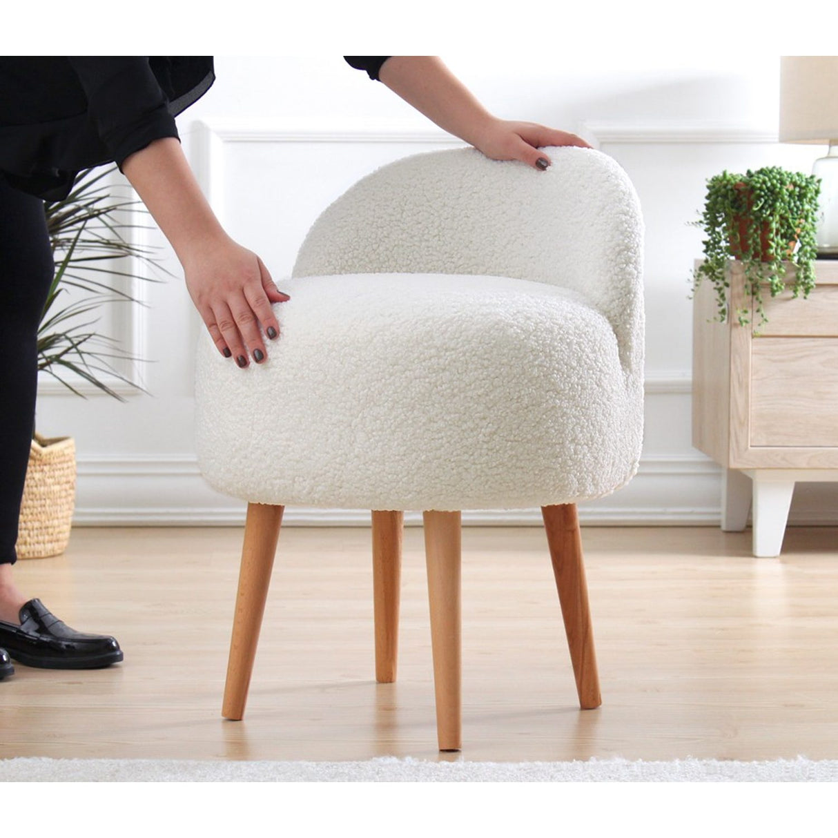 Suva (46 x 64 x 46 cm) Sittpuff Vit