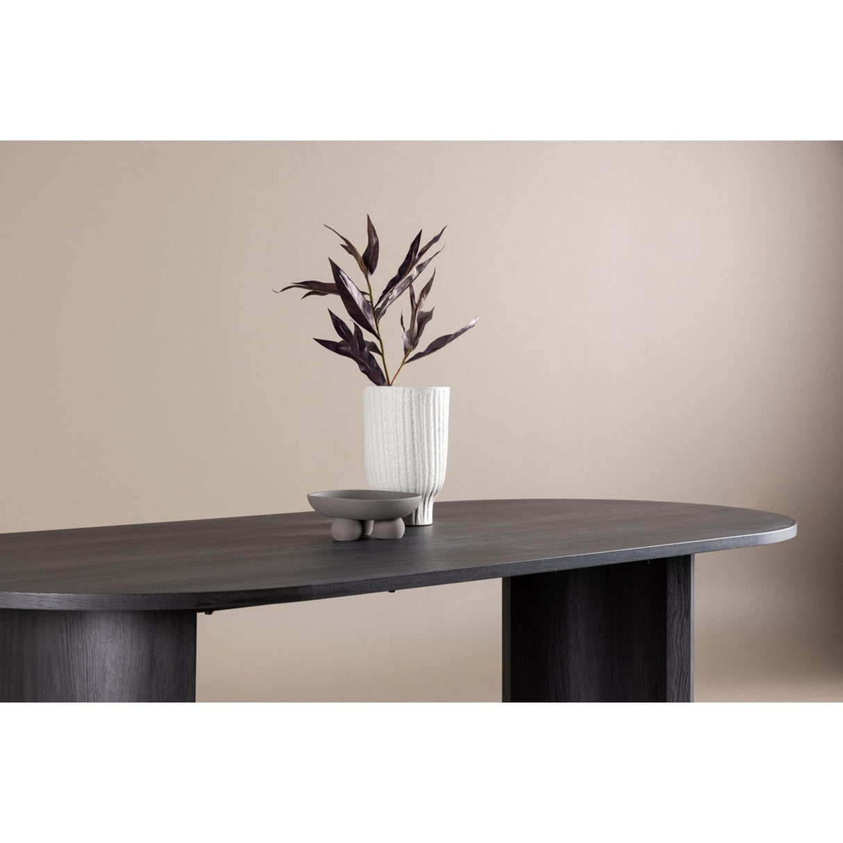 Grundsund Rektangulärt matbord Svart, 220 x 100 x 75