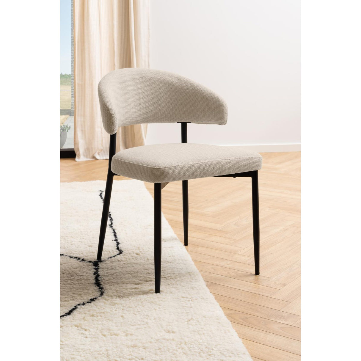 Edina Matstol Basel tyg Beige