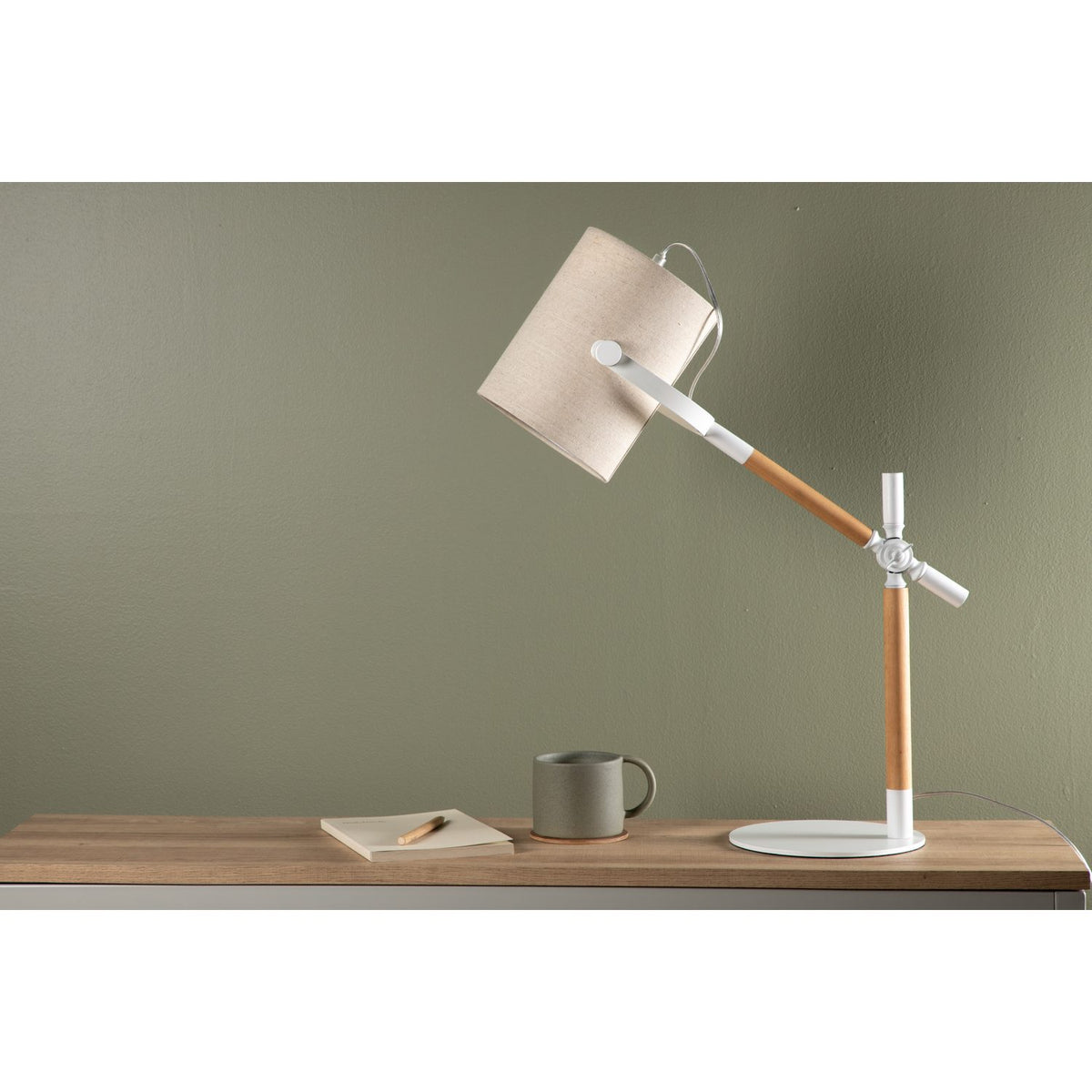 Dennis Bordslampa Beige, 66
