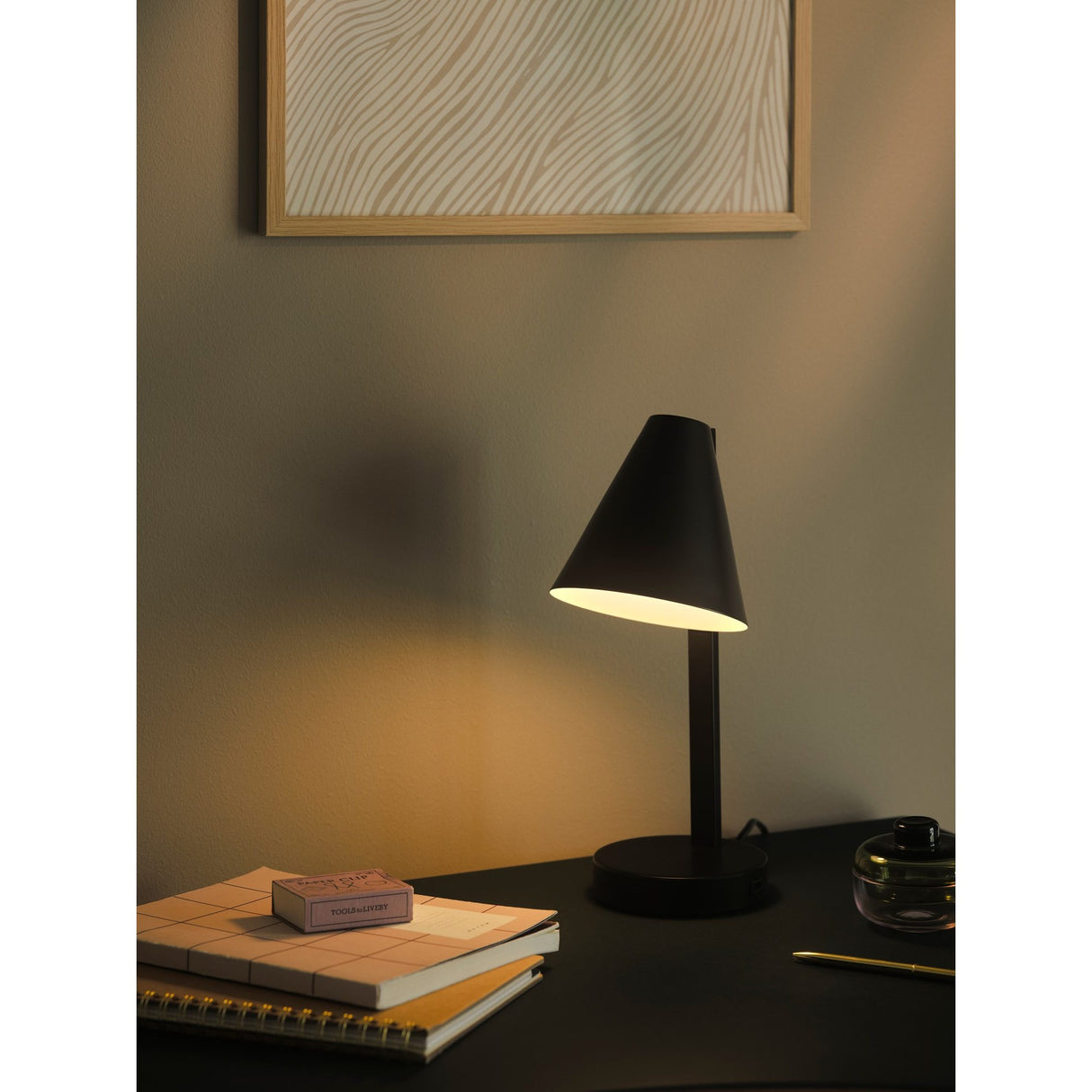 Wilmer Bordslampa Svart