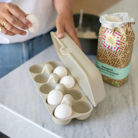 Eggs to go äggbox för 10 ägg nature Egg Box Flower Blue
