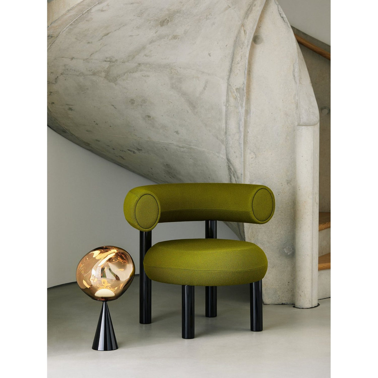 Melt Cone Fat Bordslampa Gold