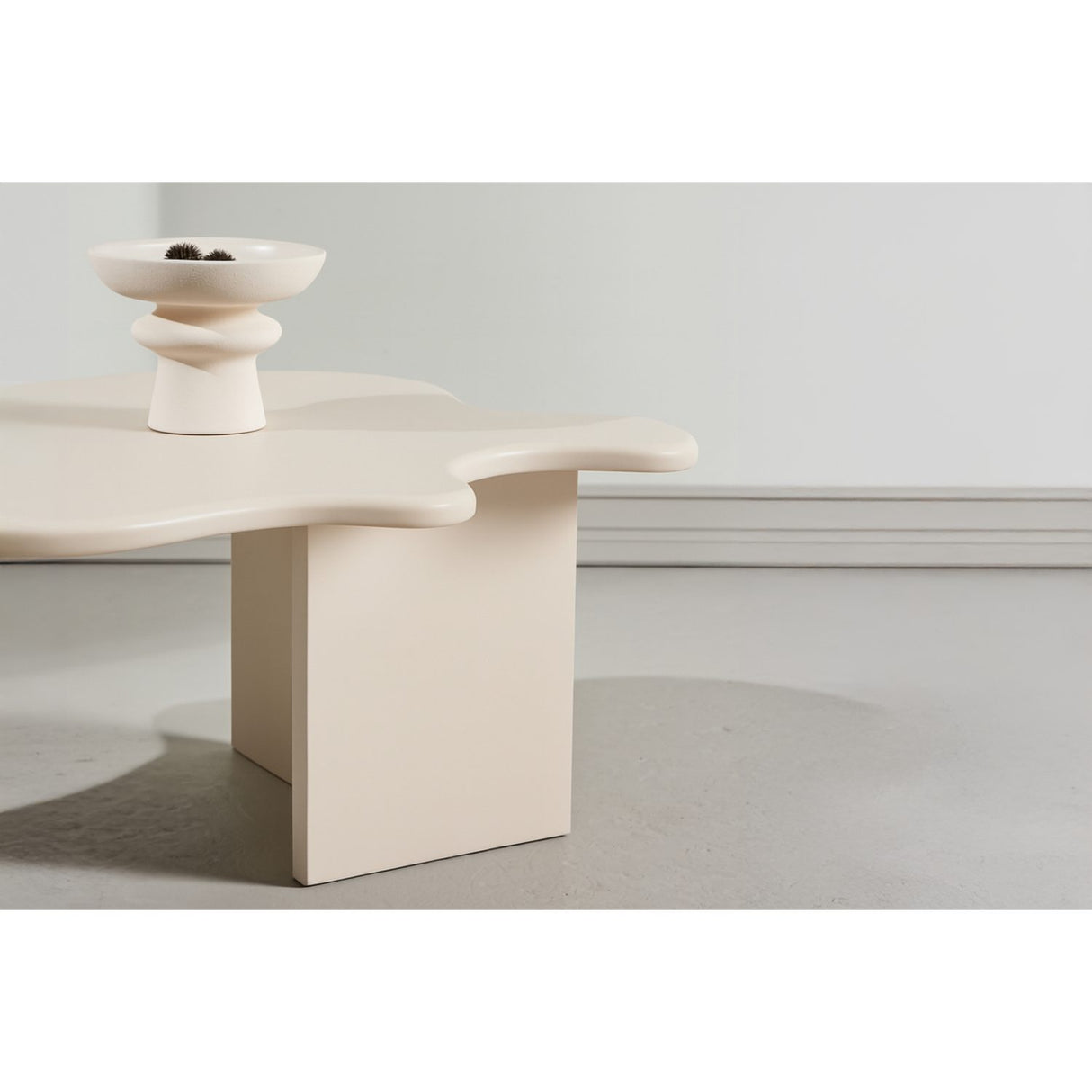 Flower Soffbord Beige