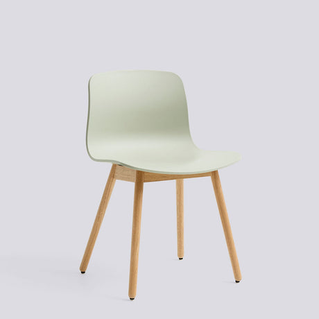 AAC 12 Stol Pastel green 2.0, massiv ek med vattenbaserad lack