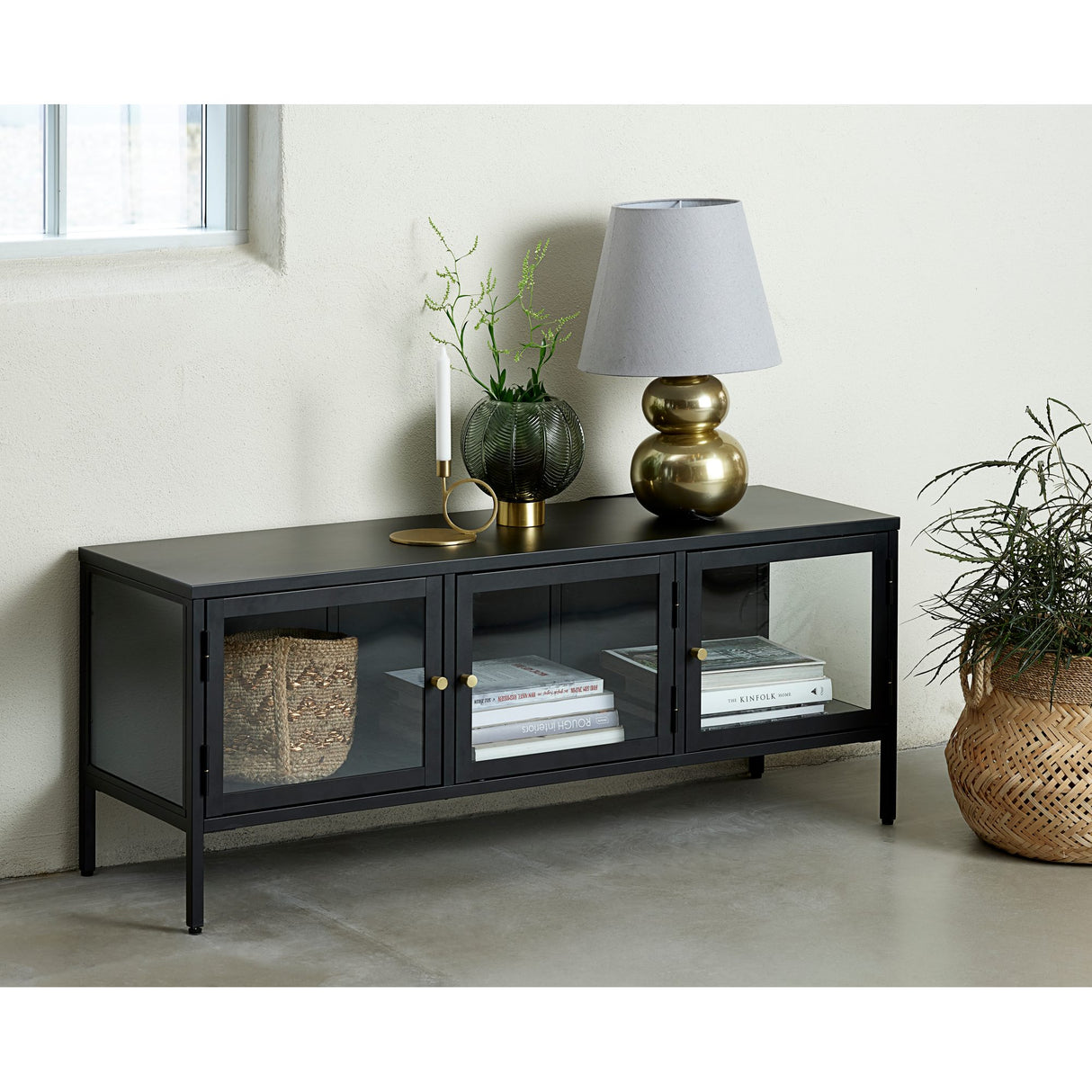 Milano Mediabänk 132 cm svart