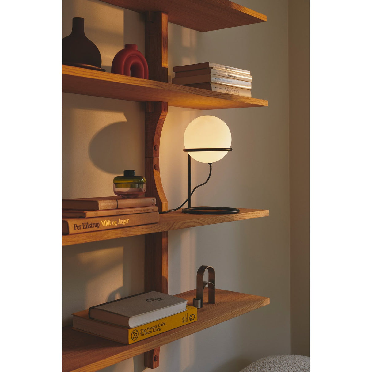 Wilson Svart Bordslampa