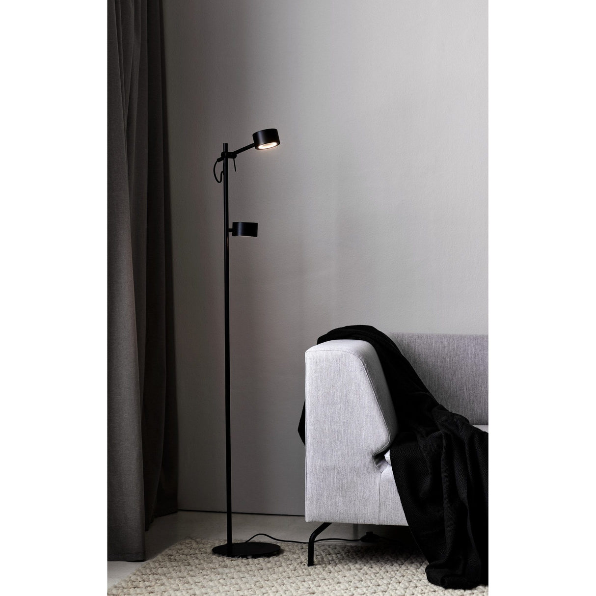 Clyde Svart Golvlampa