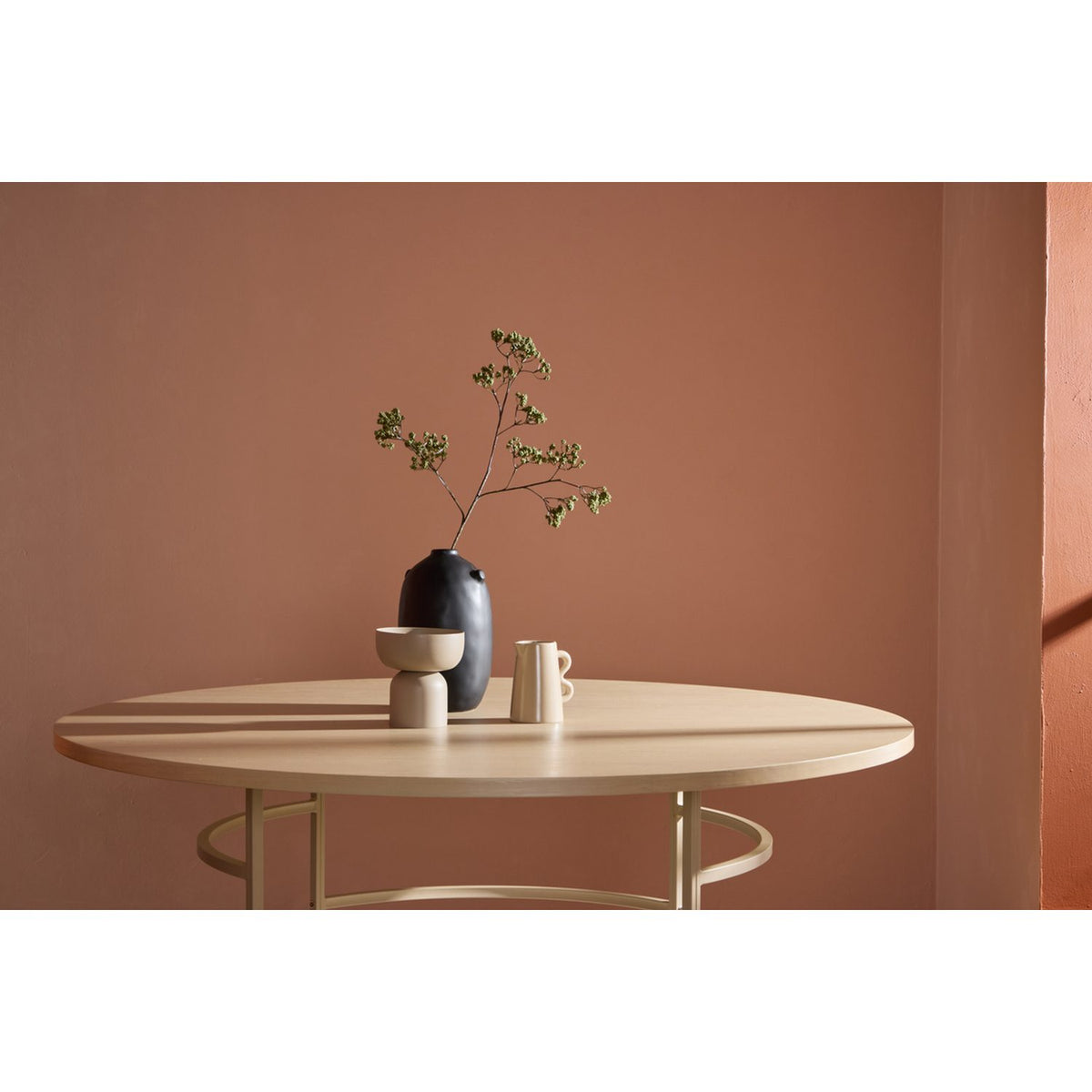 Köpenhamn Runt matbord Beige, vitlaserad, MDF, ⌀140