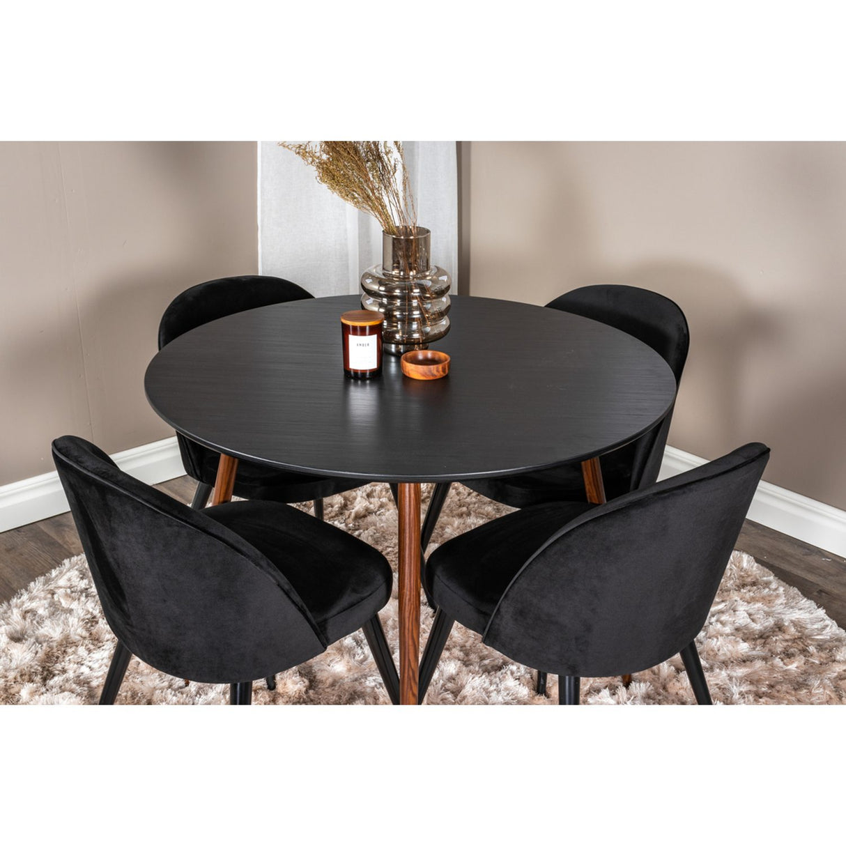 Plaza, Velvet Rund matgrupp Svart, Svart, 4st