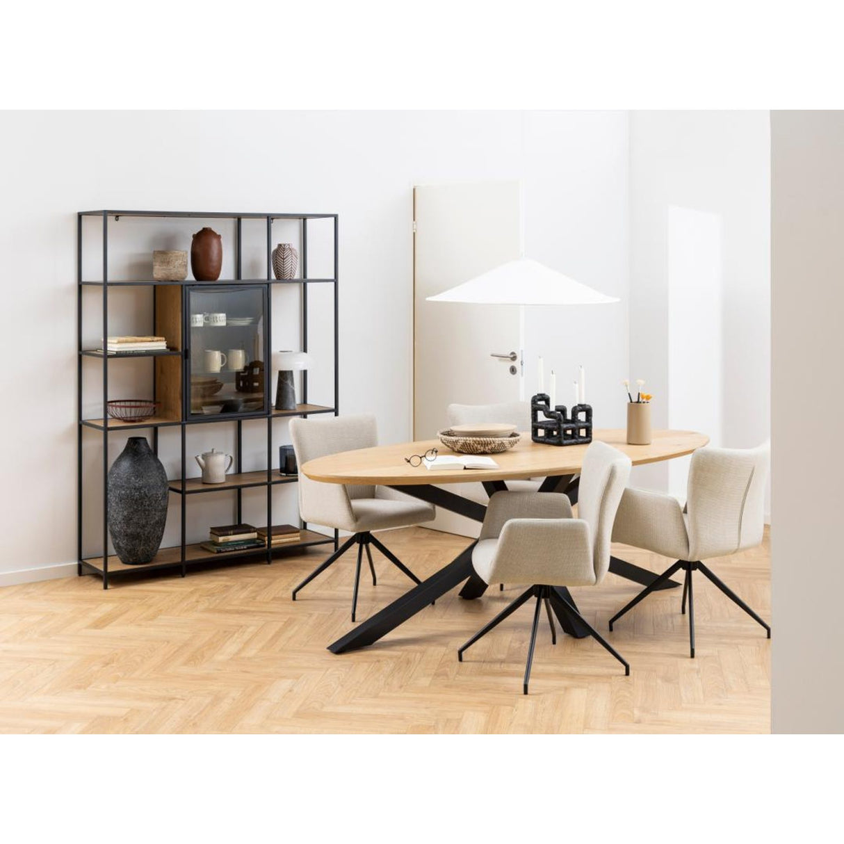 Millau Karmstol Basel tyg Beige