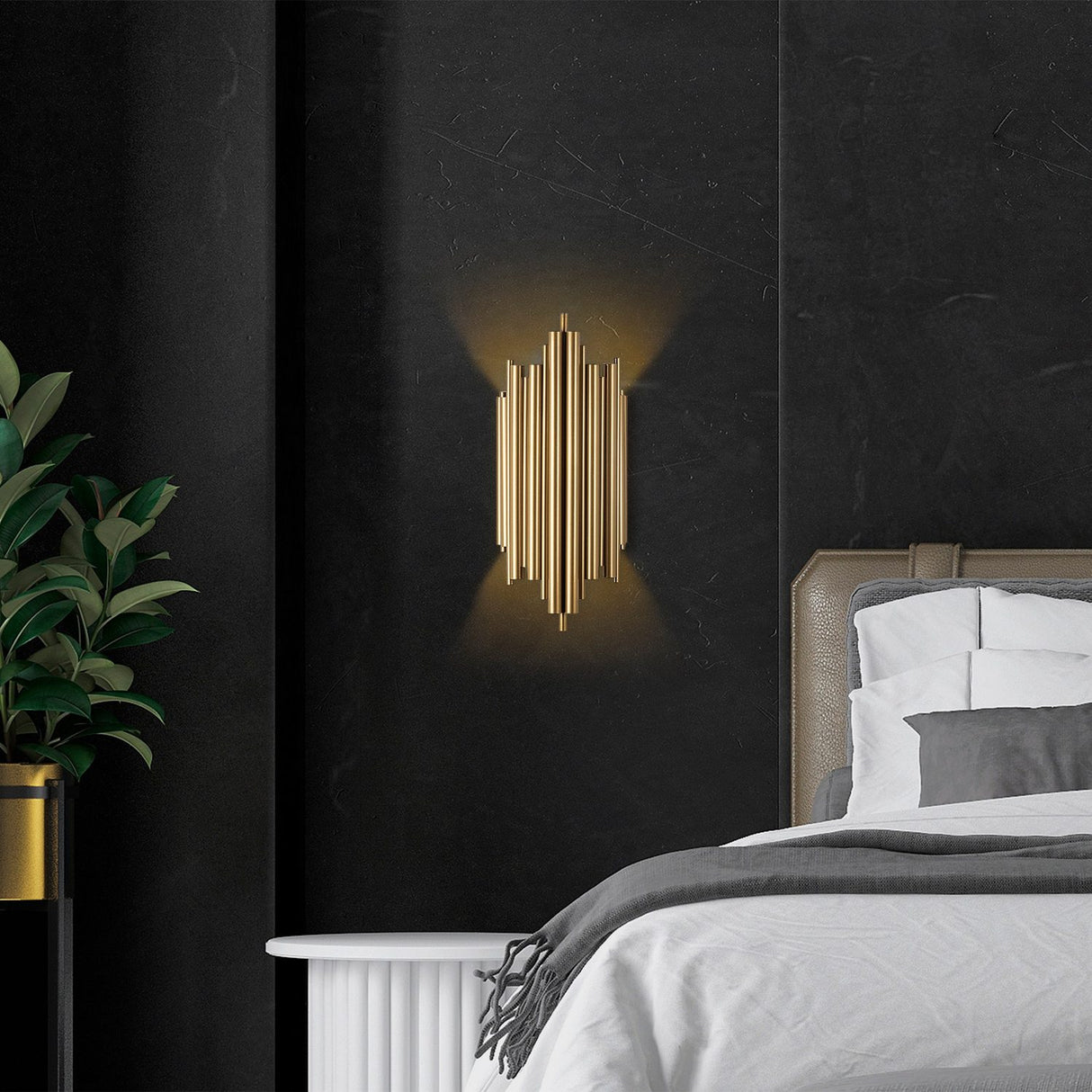 Reis Vägglampa Guld