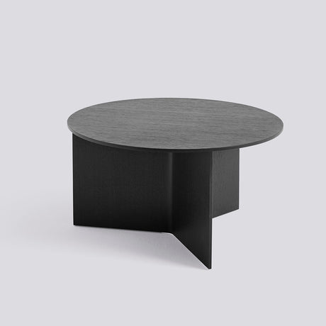 Slit runt Ø65 × H35,5 cm Sidobord Black – ekfaner med vattenbaserad lack