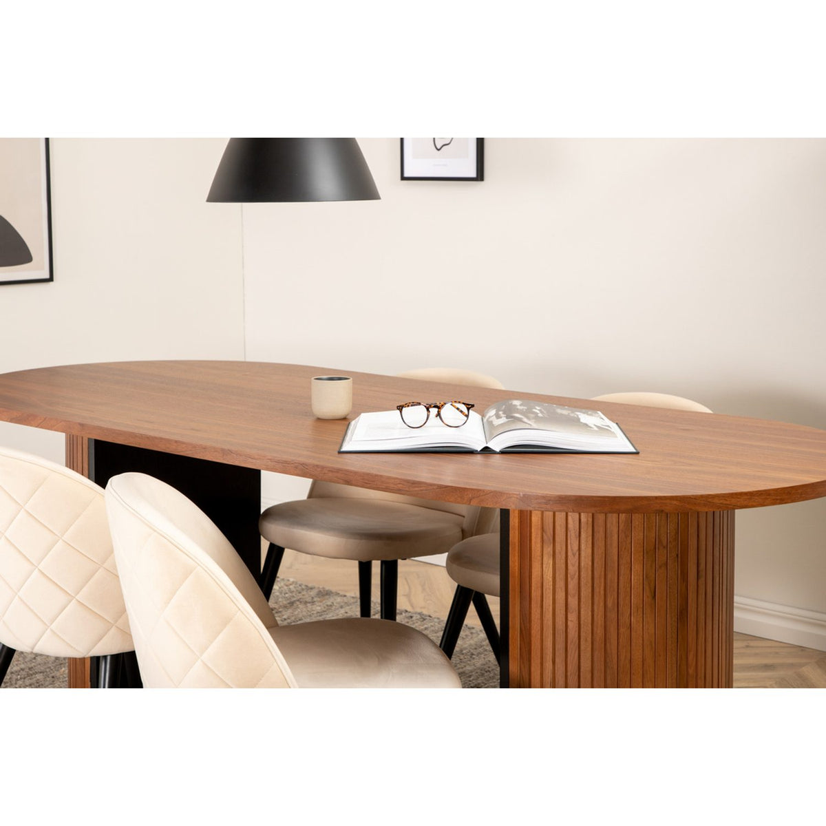 Bianca, Velvet Oval matgrupp