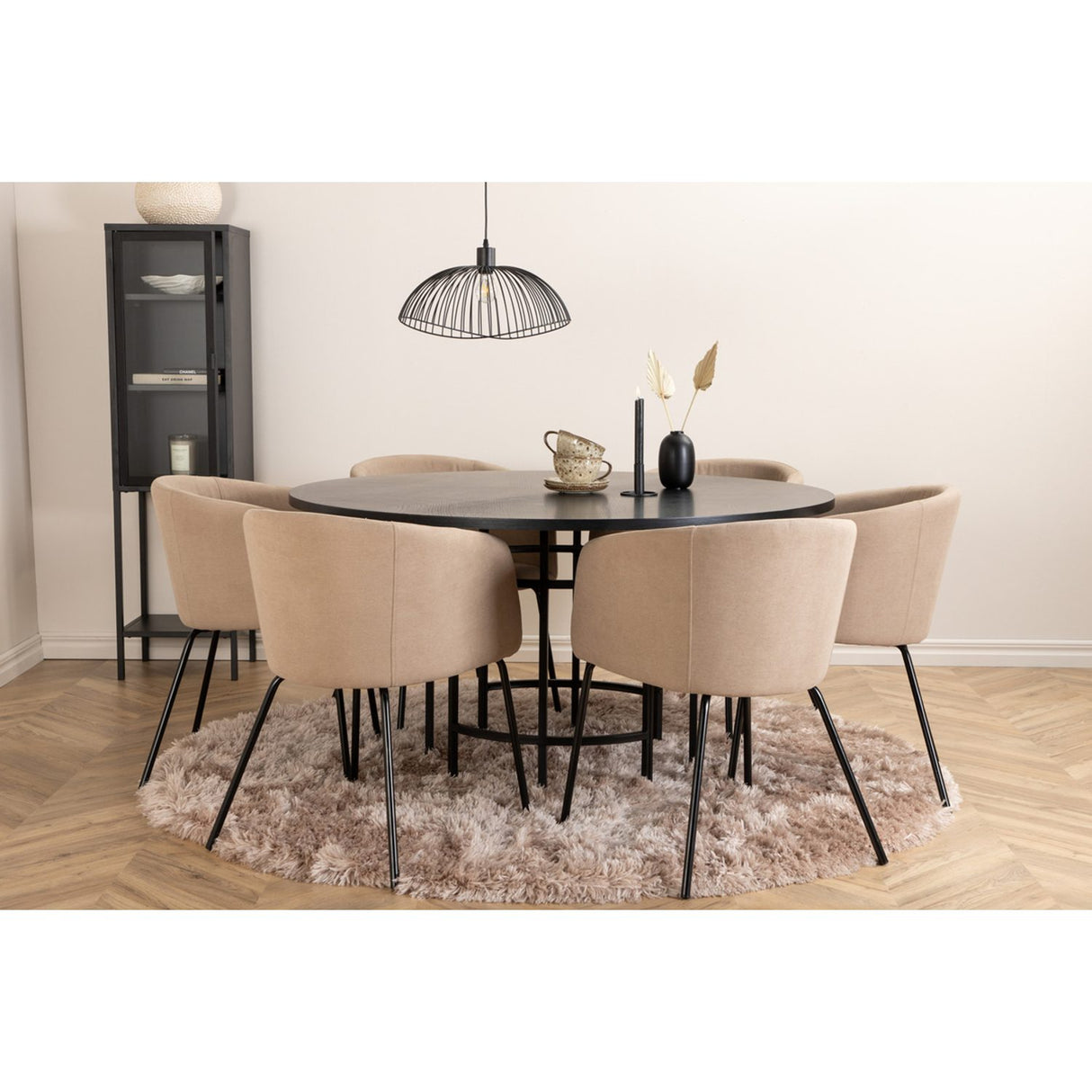 Copenhagen, Berit Rund matgrupp Beige, Svart, Svart, ⌀140