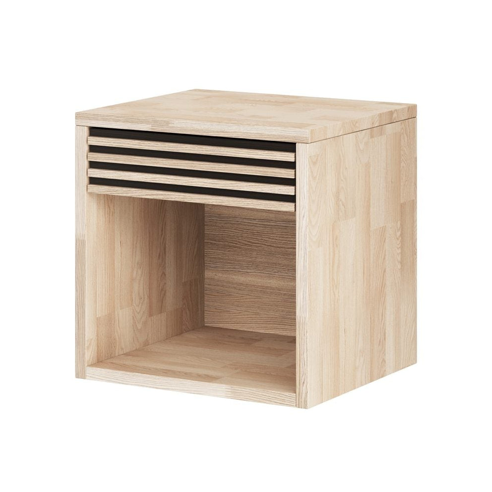 Broholm Nattduksbord 40x40 cm Vitoljad Ek