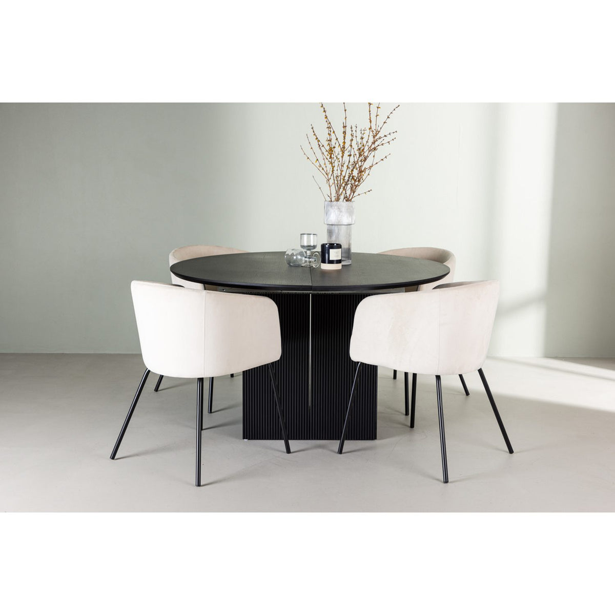 Matilda, Berit Rund matgrupp Beige,Svart, Svart, ⌀130