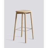 Soft Edge 82 75 cm Barpall ekfaner med vattenbaserad lack, massiv ek med vattenbaserad lack