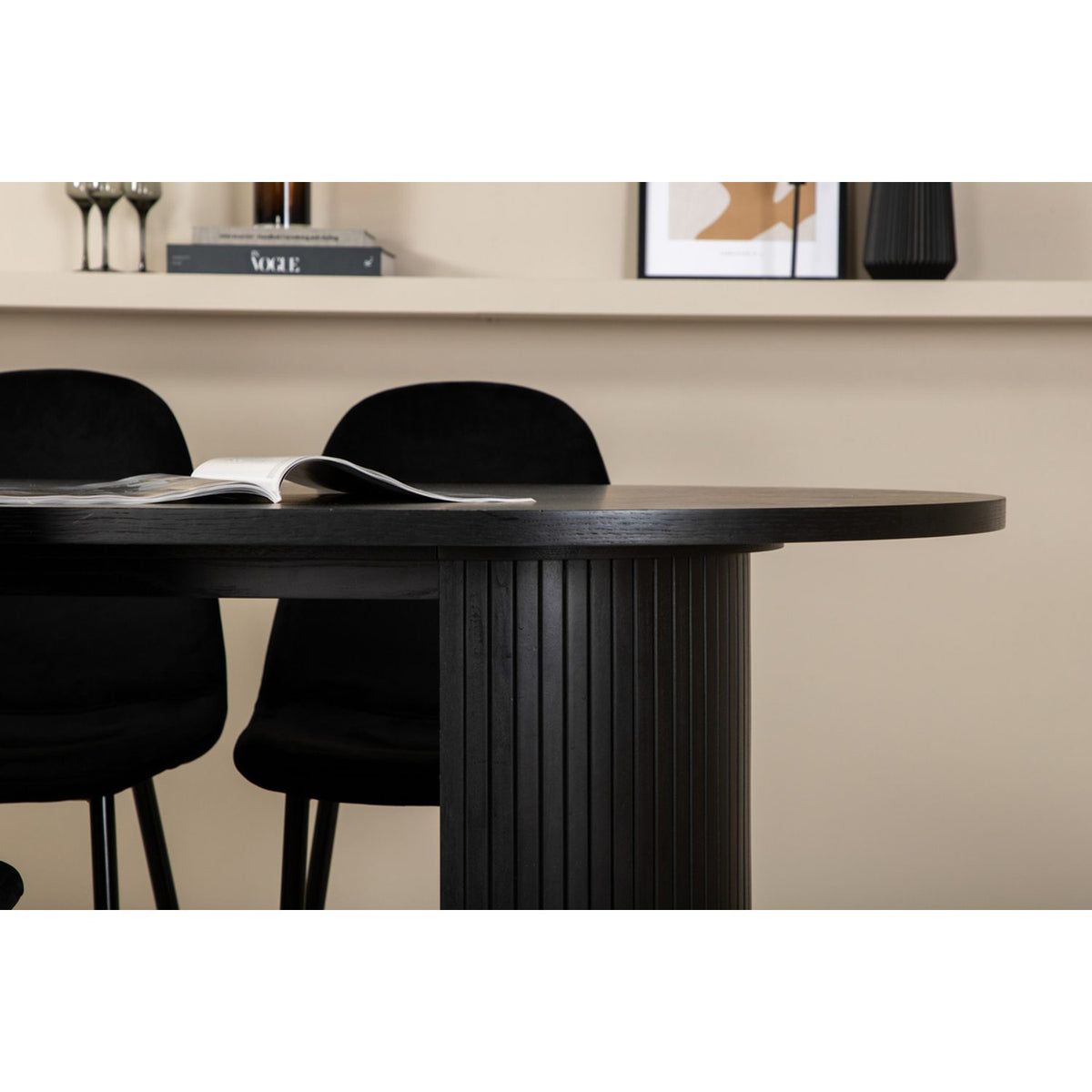 Bianca, Polar Oval matgrupp Svart, Svart, 200 x 90