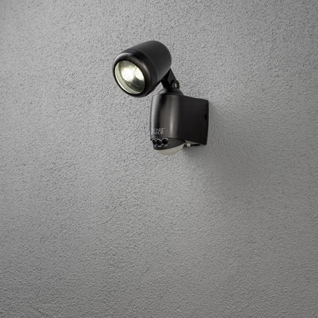 Prato B/O HP-LED Justerbar 6.5 cm Vägglampa Ute