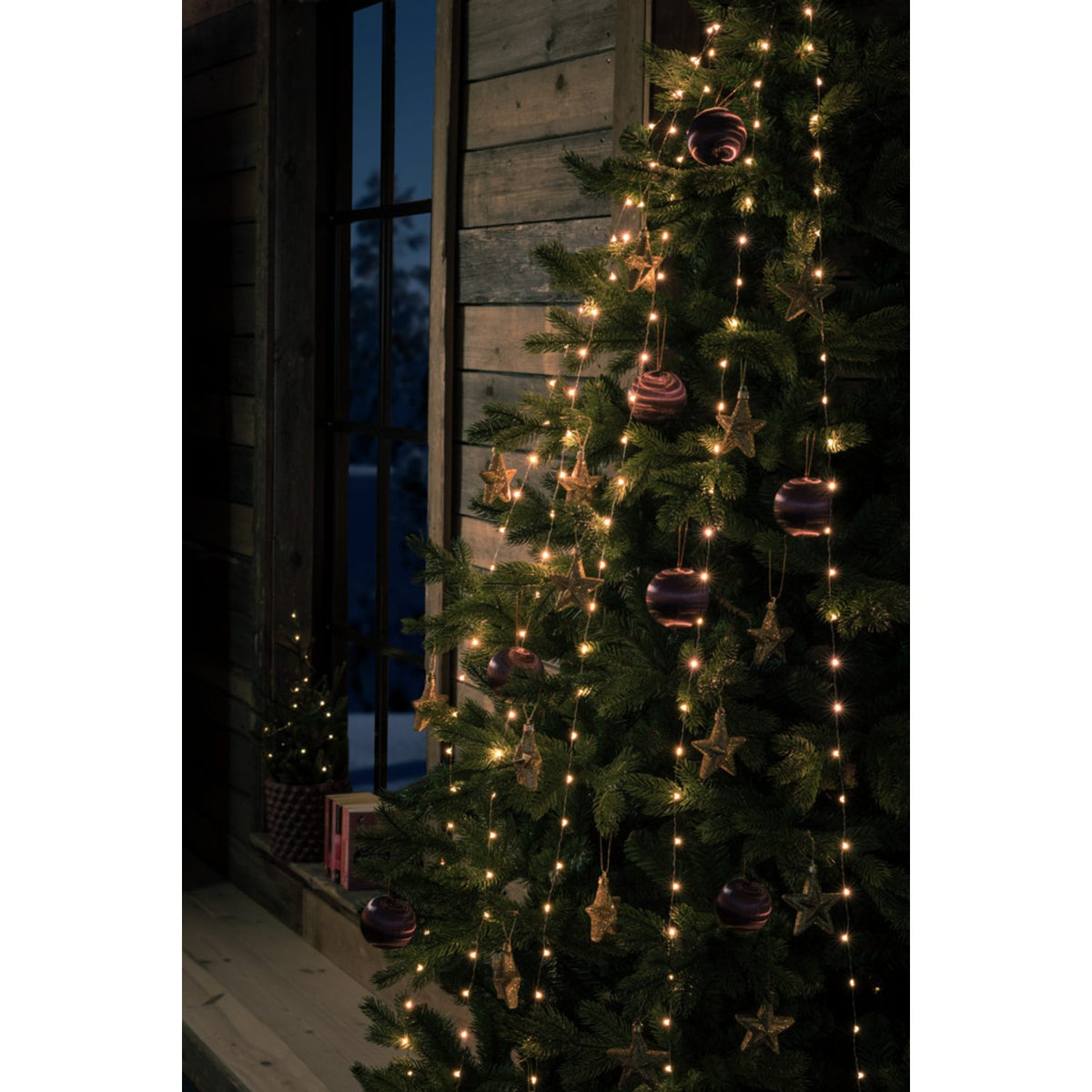 Slinga Frost Amber LED Appstyrd Julgransbelysning 180 cm, Silver