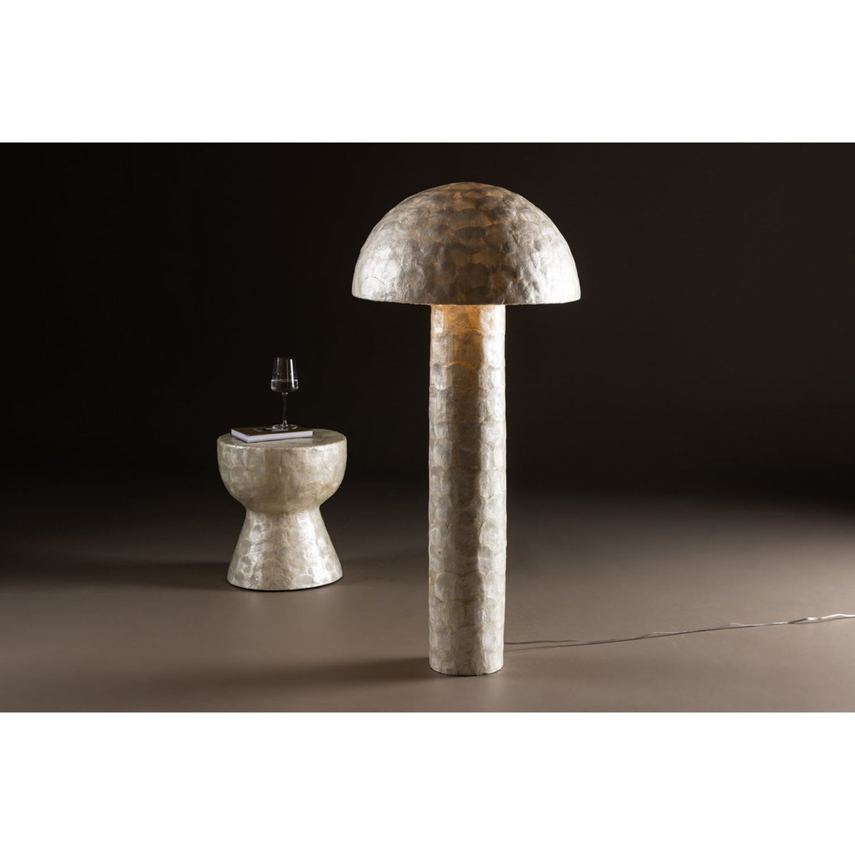 Lindön Golvlampa Ljusgrå