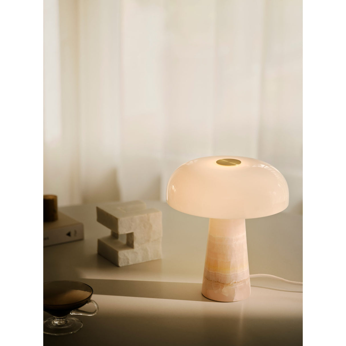 Glossy Bordslampa Rosa