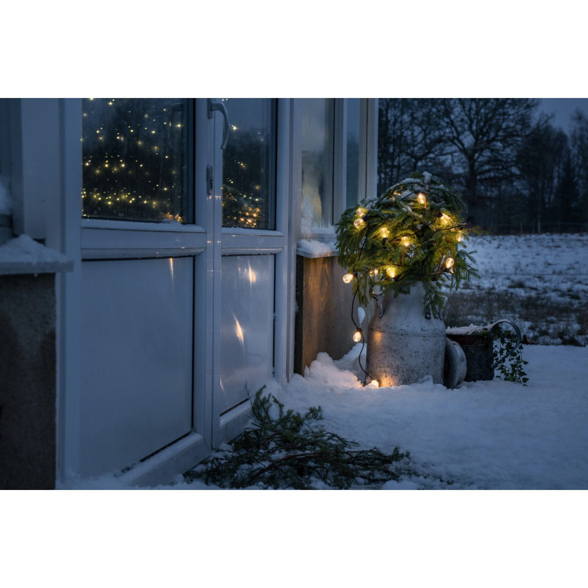 E14 Ovala LED Svart kabel 6V/IP44 Ljusslinga Ute 20 Lampor (4.75m), Amber
