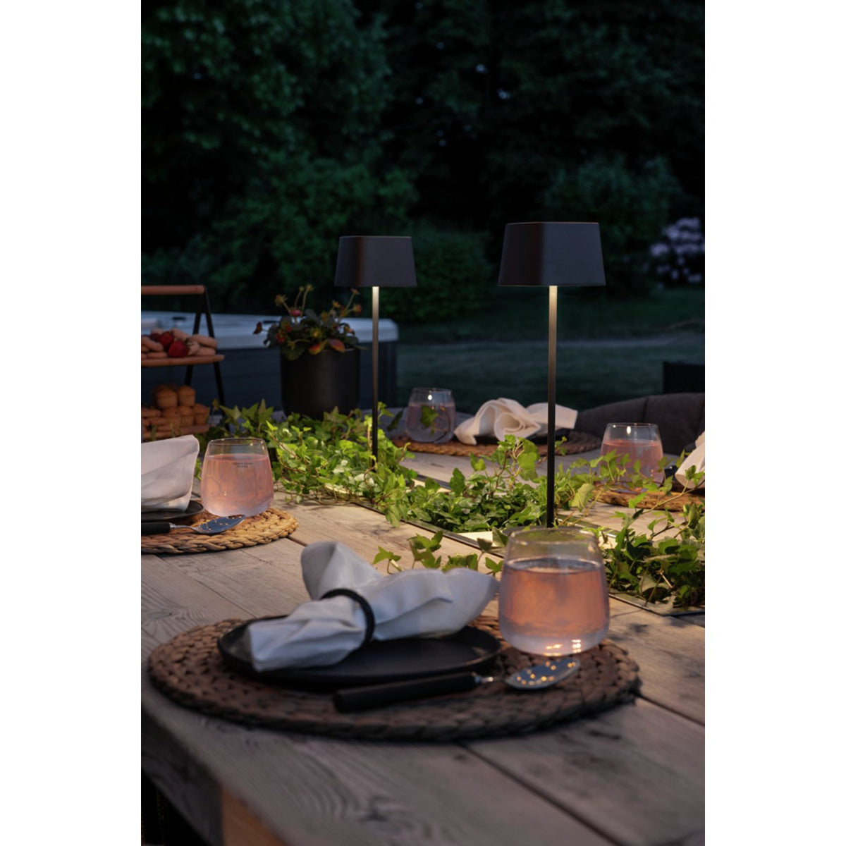 Capri bordslampa USB Bordslampa Ute/Inne Svart