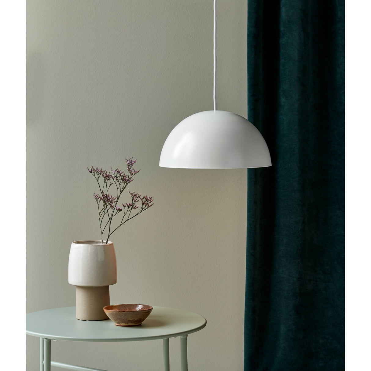 Ellen 30 Taklampa Vit