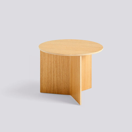 Slit runt Ø45 × H35,5 cm Sidobord ekfaner med vattenbaserad lack