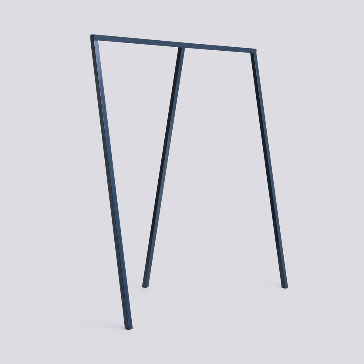 Loop Stand L130 × B60 × H150 cm Klädställning Deep blue