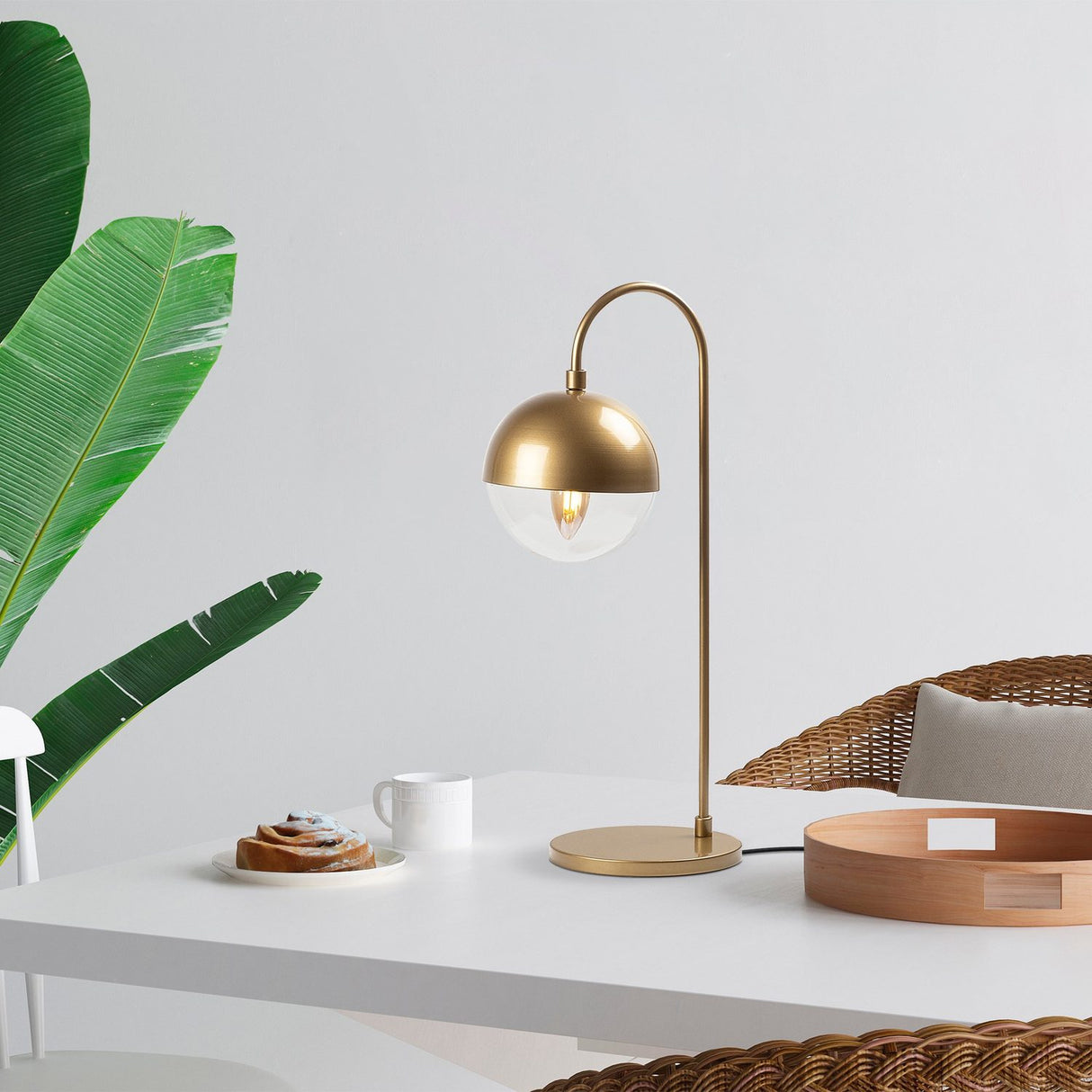 Horn (18 x 25 x 53 cm) Guld Bordslampa