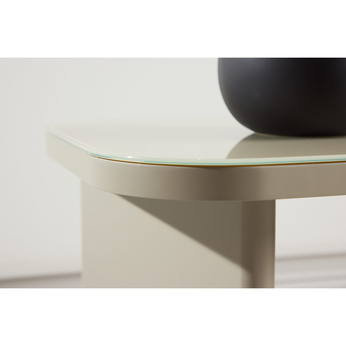 Grönvik Sidobord Beige, 70 x 45