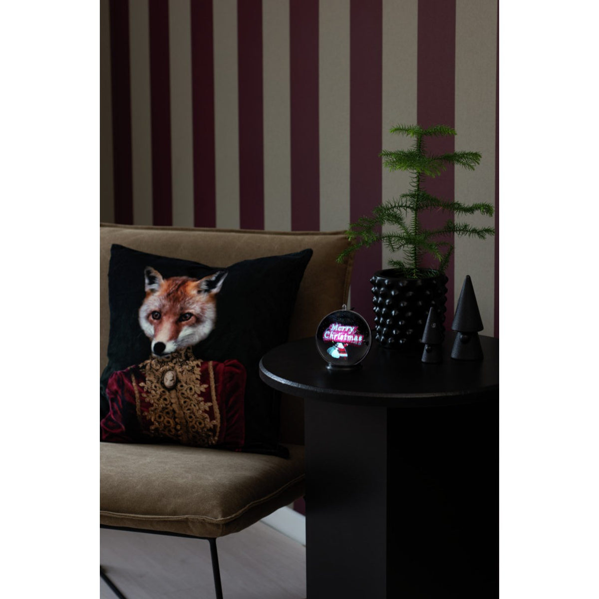 Dekorationsboll 180 cm USB Tmer 2h Stående Ljusdekoration Inne 10 cm, Tomtesäck