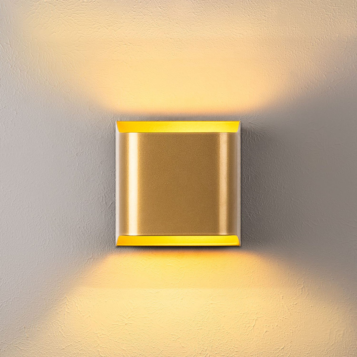 Nouakchott (15 x 11 cm) Guld Vägglampa