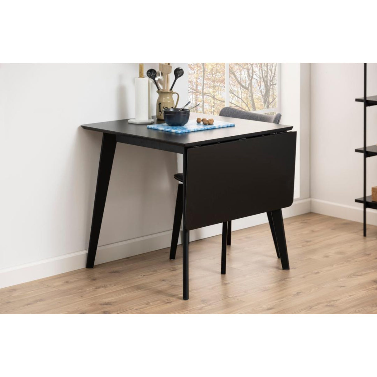 Roxby Matbord 80/120x76x80 cm Svart