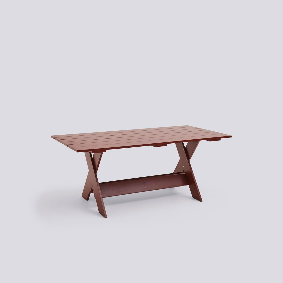 Crate L180 × B89,5 × H74,5 cm Matbord Iron red – massiv furu med vattenbaserad lack