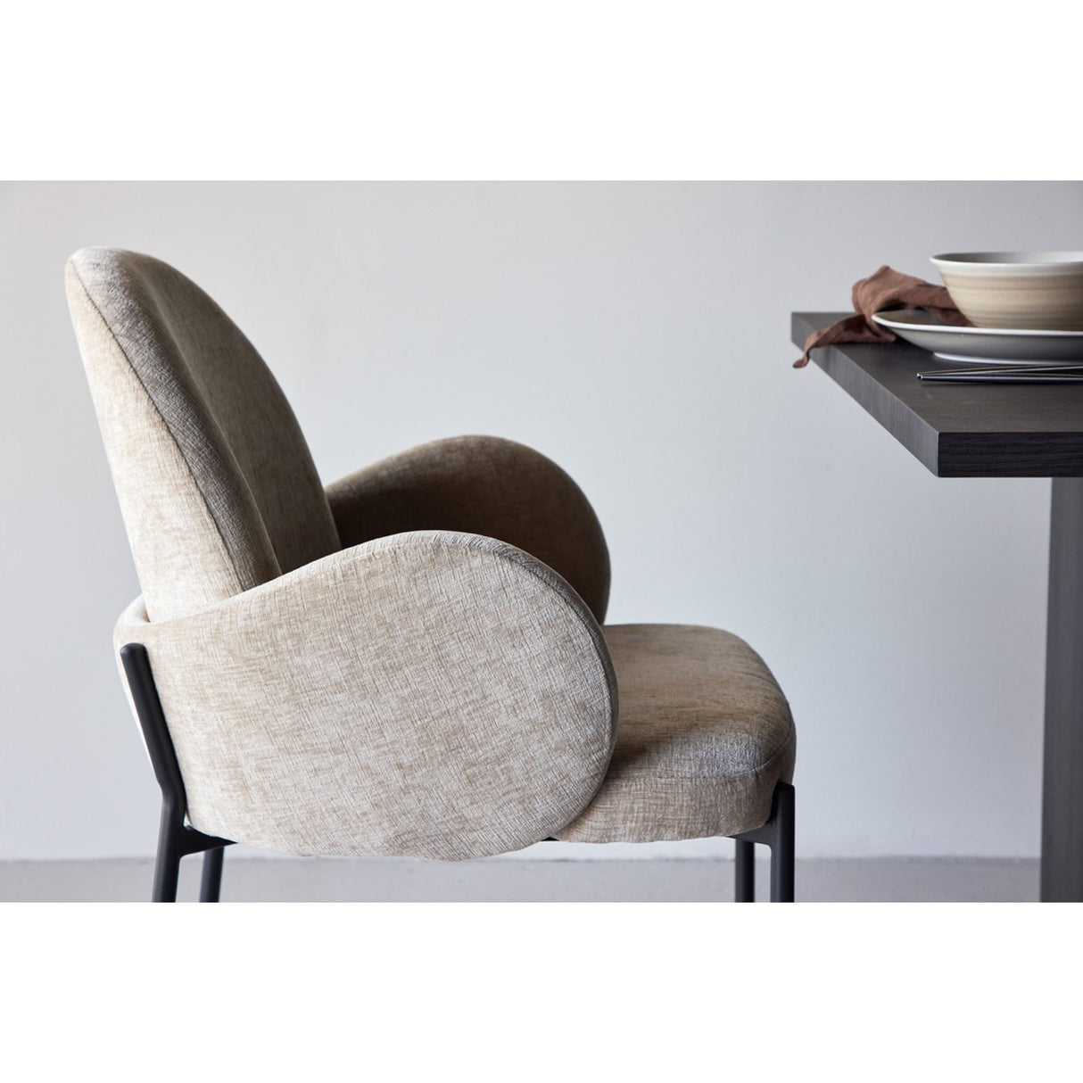 Blom Matstol Beige