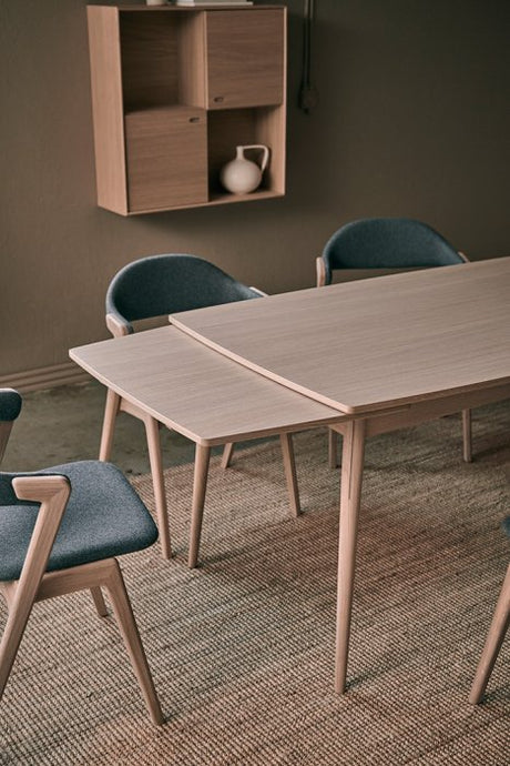 Navis Matbord 86x132-232cm Wood